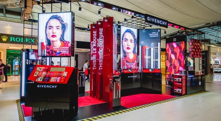 Branded Mobile Bar Hire for Activations live event image