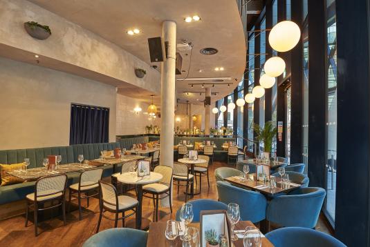 VIP Reception Bartenders London venue exterior