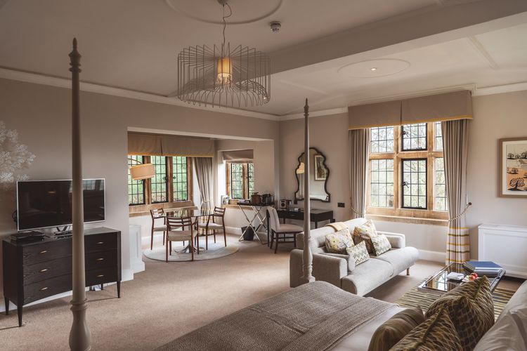 Foxhill Manor event space